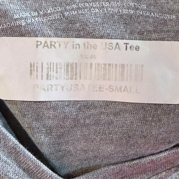 NOS Oliver & Otis T-Shirt Womens Gray Party in the USA Graphic Tee Size S - Picture 5 of 6